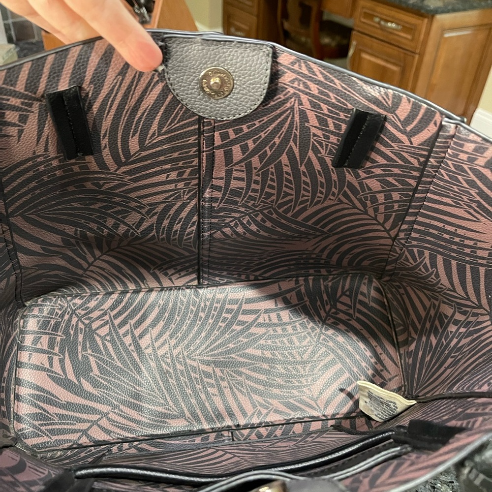 Tommy Bahama Dark Gray Pebbled Leather Tote w/ Black Braided Straps 11x14 - Picture 10 of 15